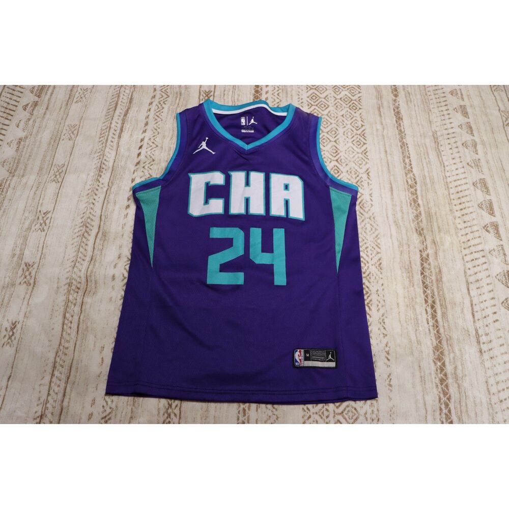 Jordan Brand NBA Charlotte Hornets Brandon Miller #24 Jersey- Men's M